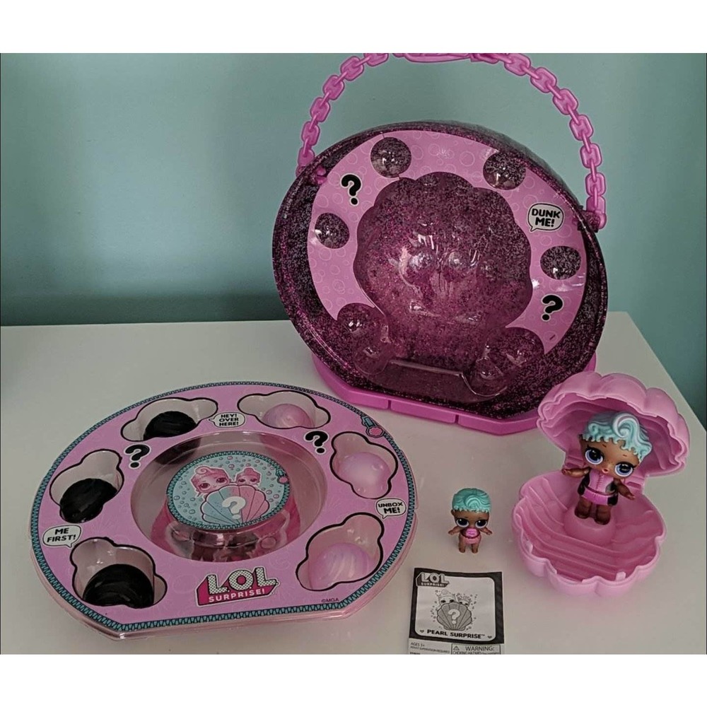 LOL Surprise Glitter Color Change Pearl Surprise with 6 Surprises 2 Dolls